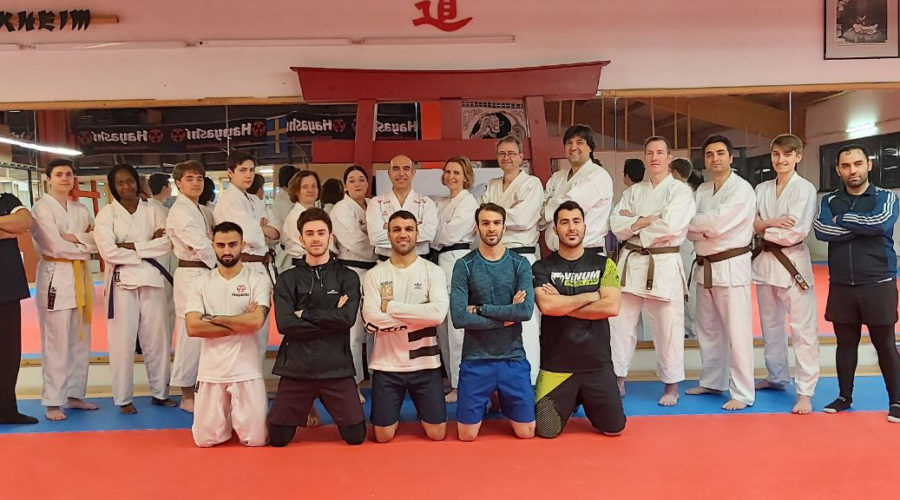 Die iranische Karate-Nationalmannaschaft in Kelkheim-Deutschald